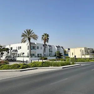 Al Corniche Hotel *