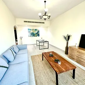 Luxury 2 Bedroom Al Majaz 2 View Apartment