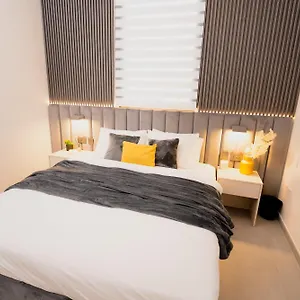 Апартаменты Sharjah Apartment