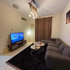 Cozy 1 Bedroom In Sharjha شقة الشارقة